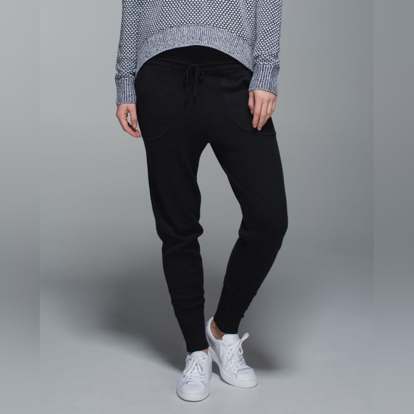 lululemon athletica Pants - Lululemon Cabin Yogi Pant